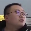 DƬ
